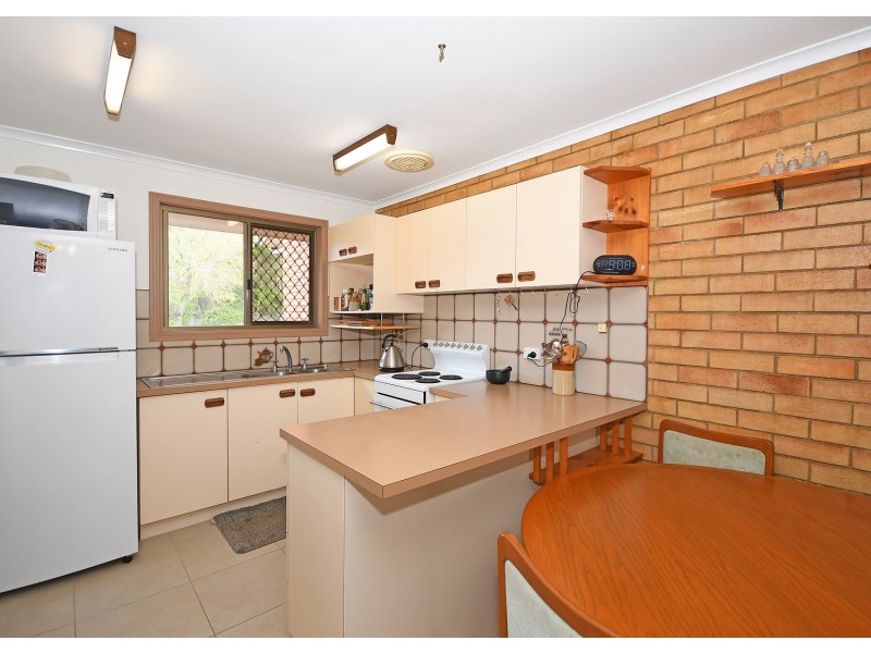 3/42-44 Pulgul Street, Urangan QLD 4655