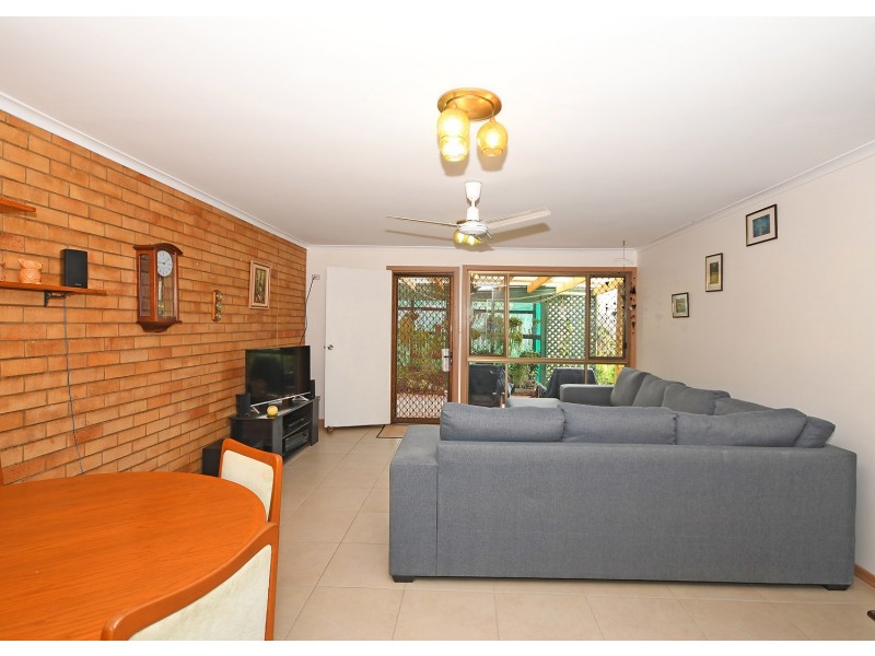3/42-44 Pulgul Street, Urangan QLD 4655