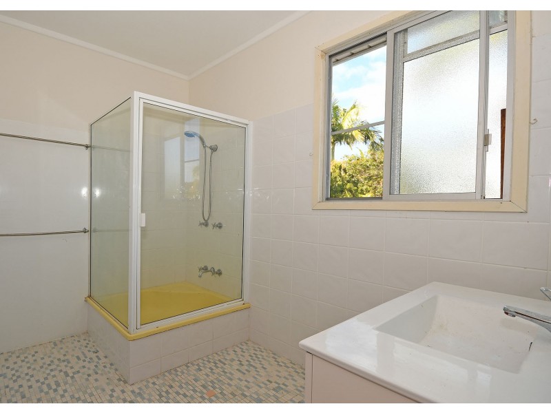 217 Cypress Street, Torquay QLD 4655