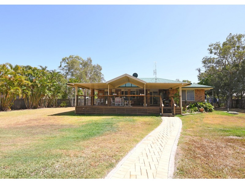 14 Windemere Road, Wondunna QLD 4655