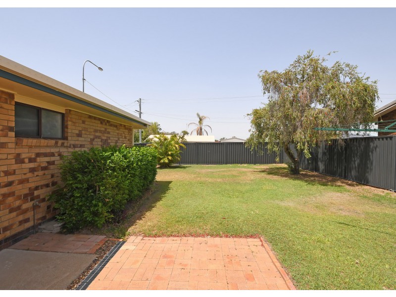 83 Pulgul Street, Urangan QLD 4655