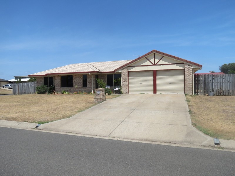 2 Joselyn Drive, Point Vernon QLD 4655