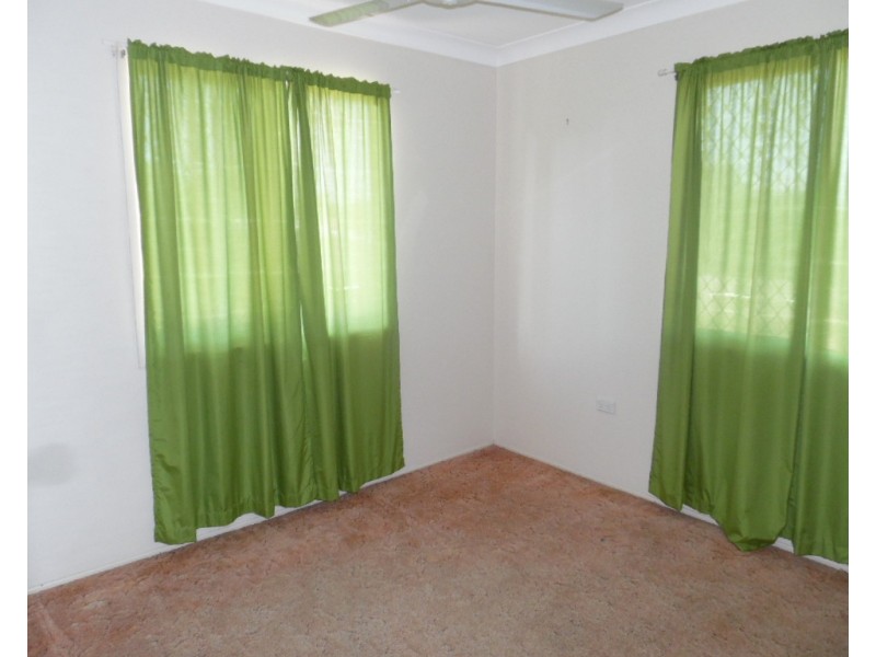 84 Old Maryborough Road, Pialba QLD 4655