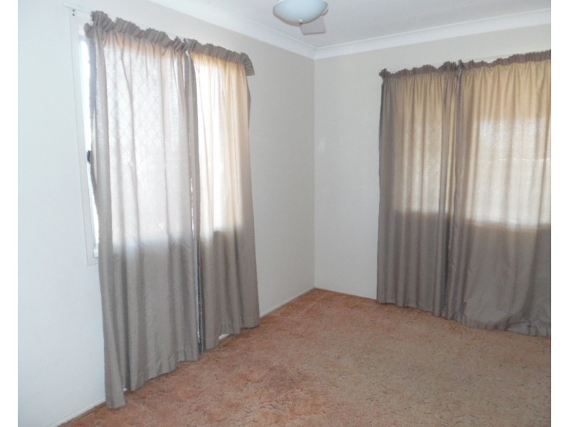 84 Old Maryborough Road, Pialba QLD 4655