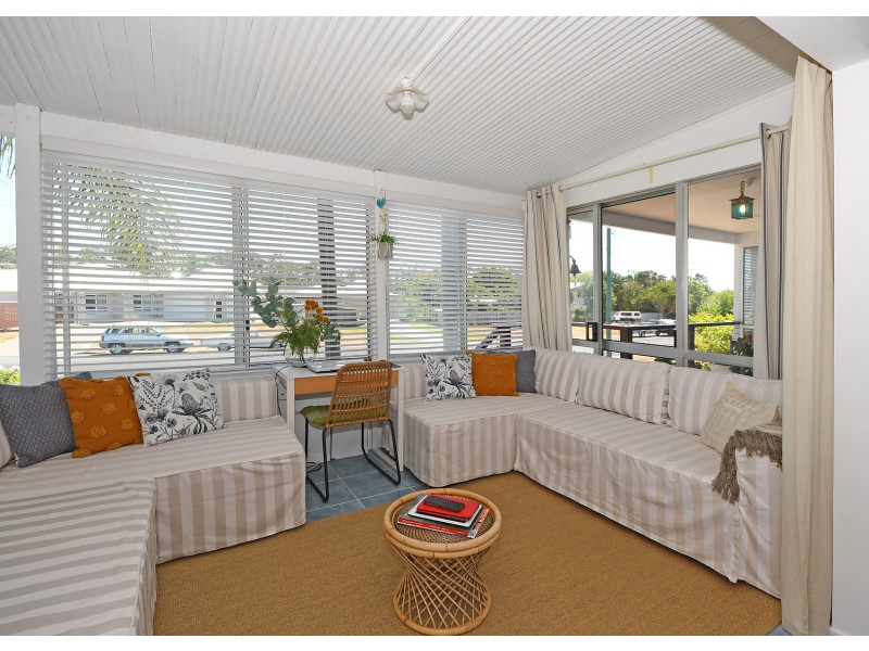 5 Helsham Street, Point Vernon QLD 4655