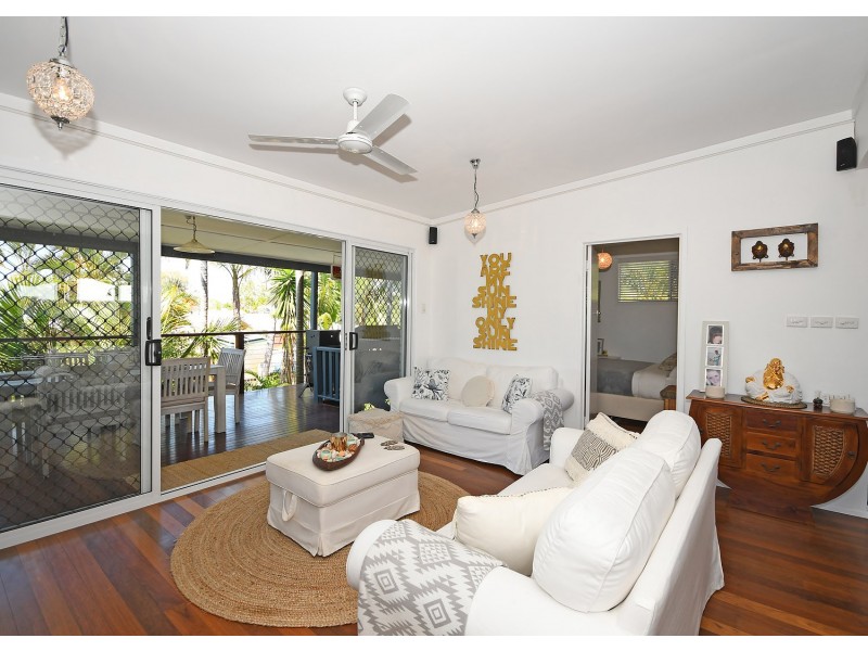 5 Helsham Street, Point Vernon QLD 4655