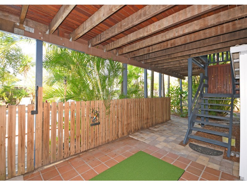 5 Helsham Street, Point Vernon QLD 4655