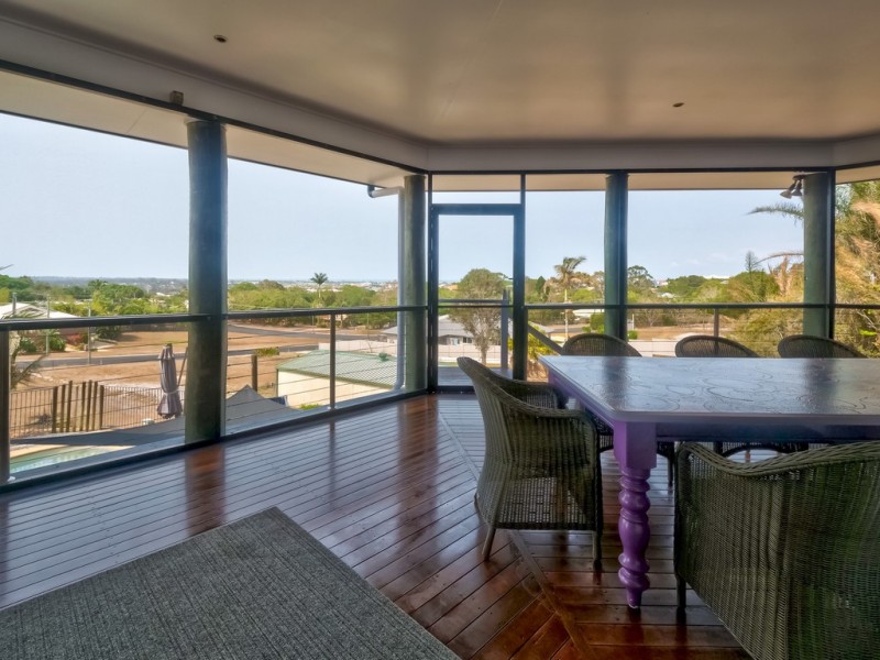 10-12 Doss Court, Urraween QLD 4655