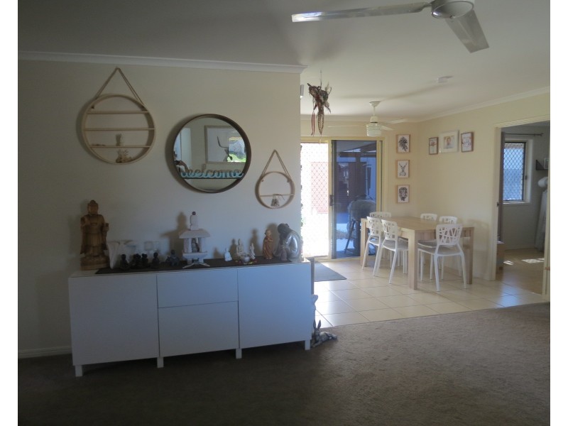 85 Wattle Street, Point Vernon QLD 4655