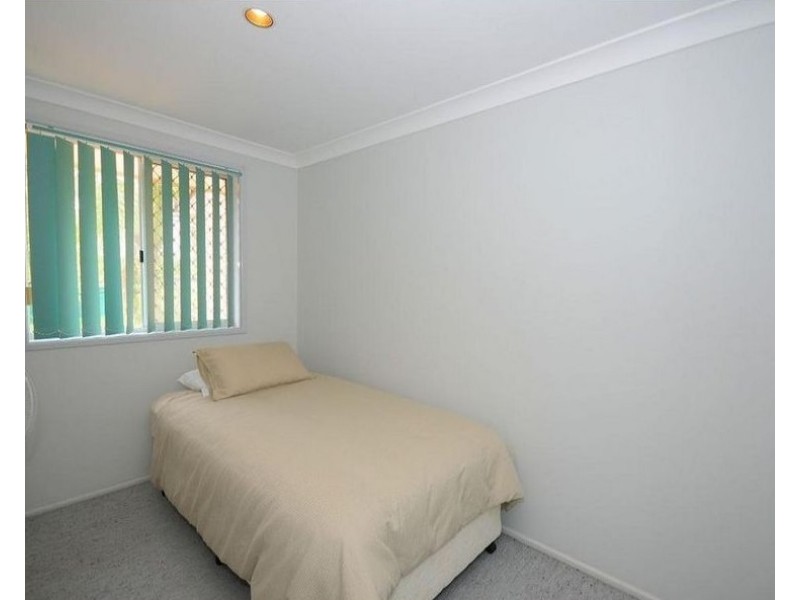Unit 2/6-8 Beach Road, Pialba QLD 4655