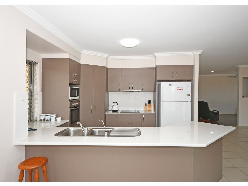 5 Lancaster Circuit, Urraween QLD 4655