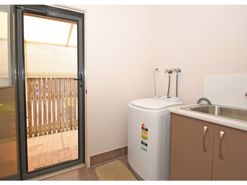 5 Lancaster Circuit, Urraween QLD 4655