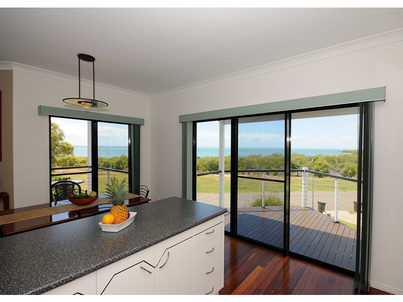 684 Esplanade, Urangan QLD 4655