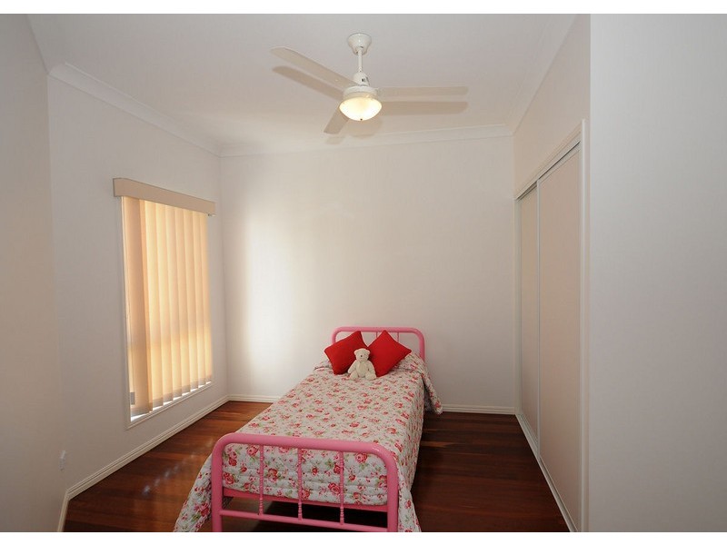 684 Esplanade, Urangan QLD 4655
