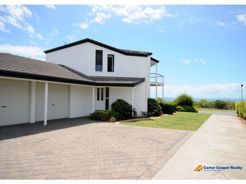684 Esplanade, Urangan QLD 4655