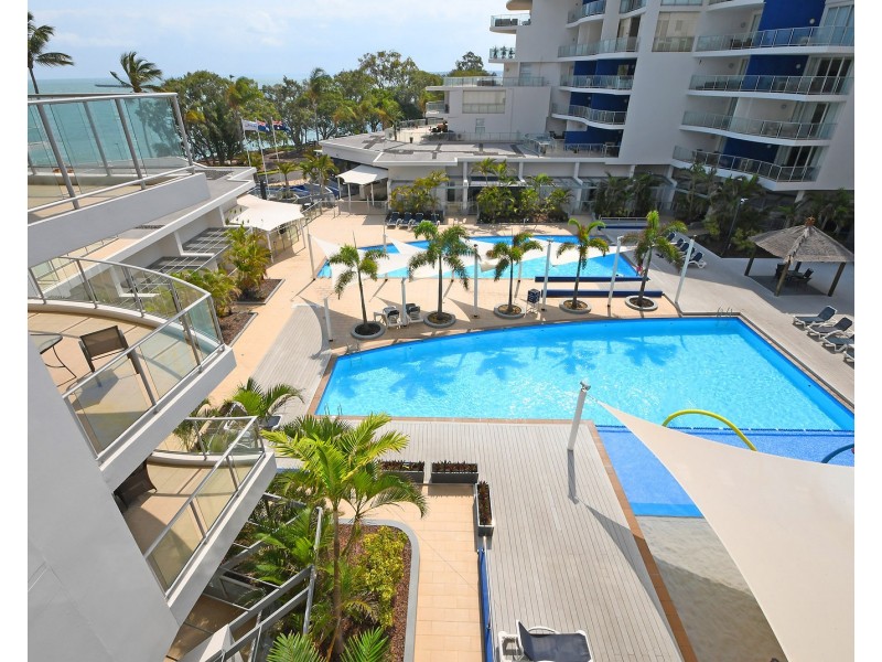318/569 Esplanade, Urangan QLD 4655