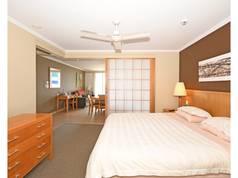 318/569 Esplanade, Urangan QLD 4655