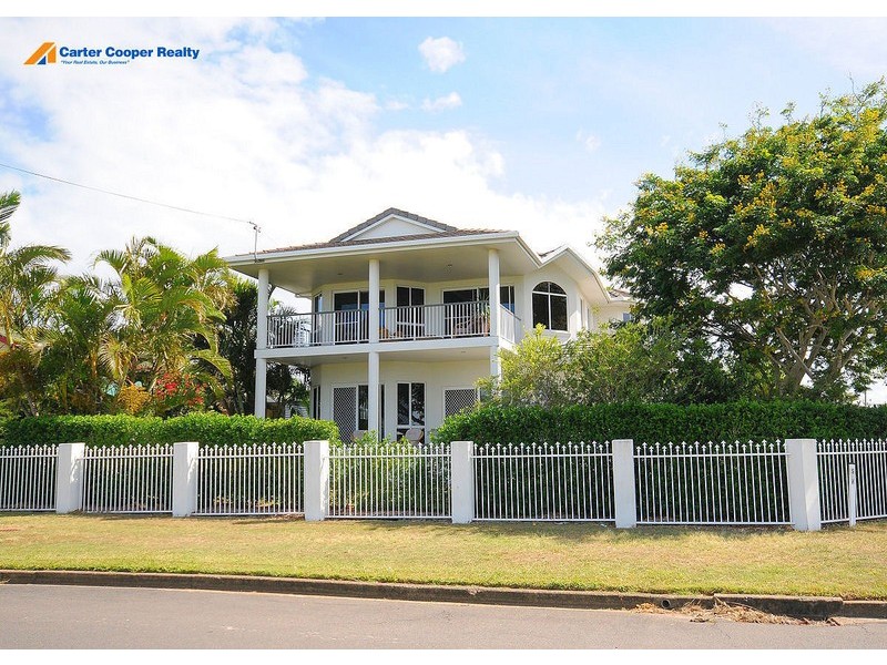 16 Dayman Street, Urangan QLD 4655