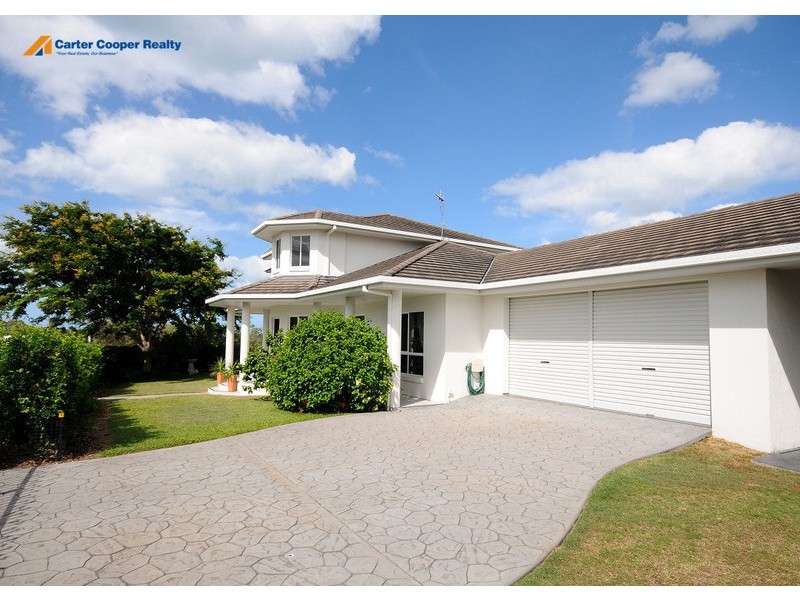 16 Dayman Street, Urangan QLD 4655