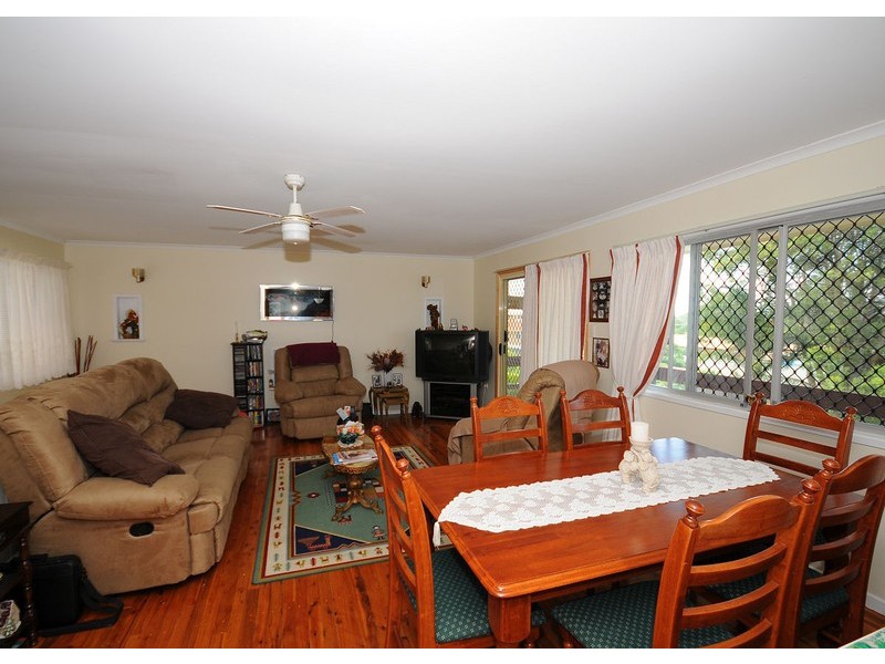 24 Moonbi Street, Scarness QLD 4655