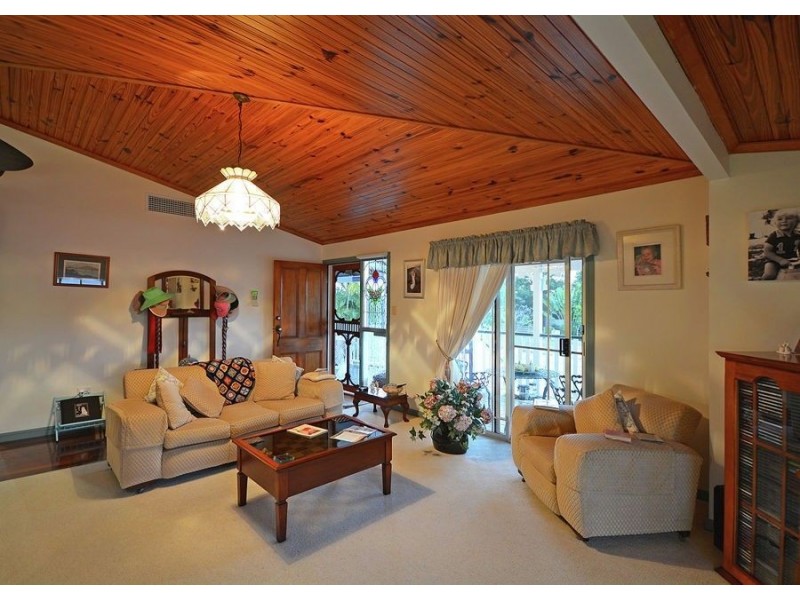 22 Craig Crescent, Pialba QLD 4655