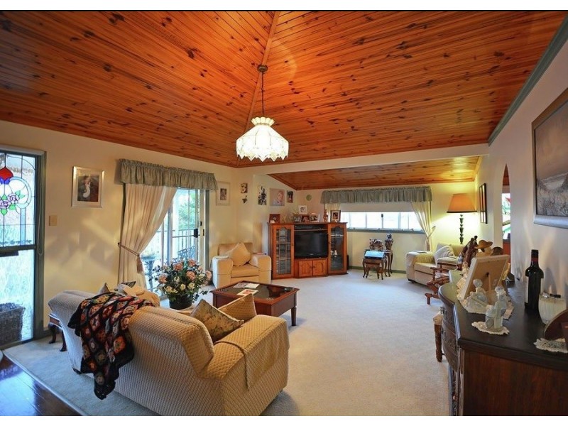 22 Craig Crescent, Pialba QLD 4655