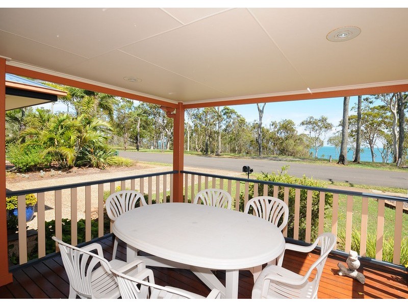 33 Mant St, Point Vernon QLD 4655