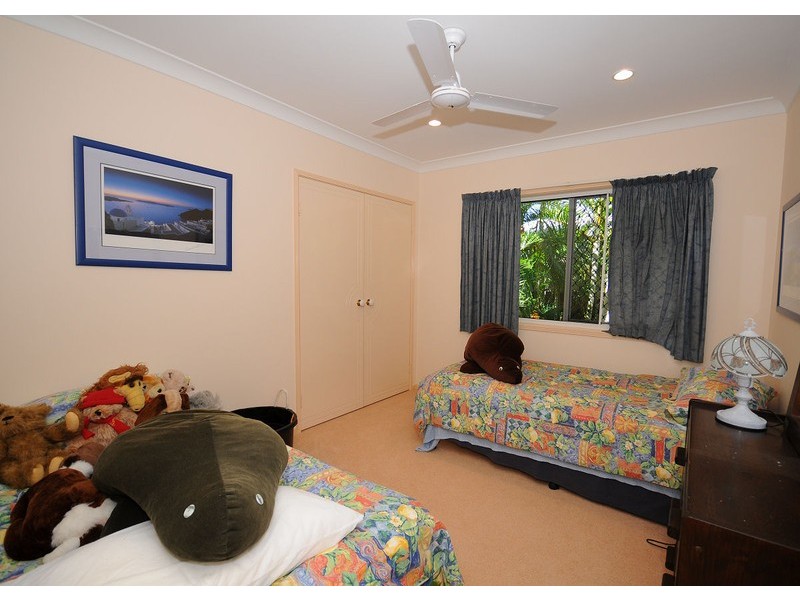 33 Mant St, Point Vernon QLD 4655