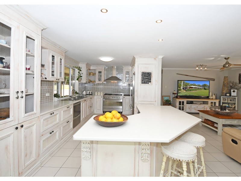 66 Valfern Court, Dundowran QLD 4655