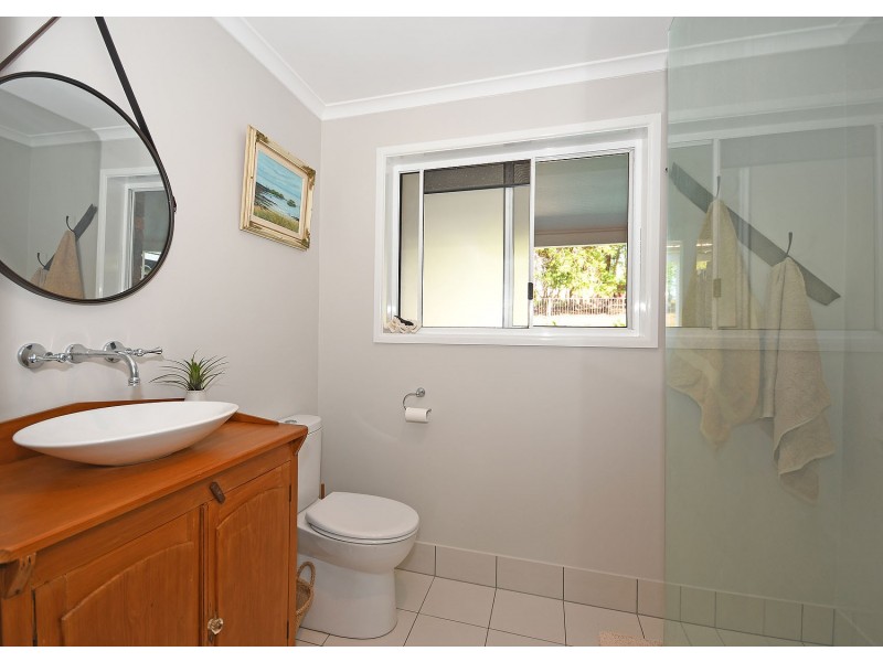 66 Valfern Court, Dundowran QLD 4655