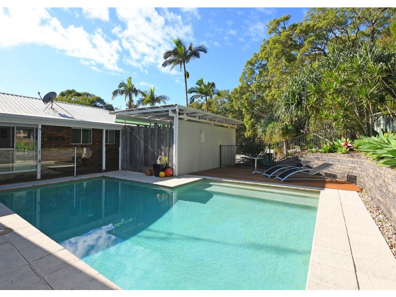 66 Valfern Court, Dundowran QLD 4655