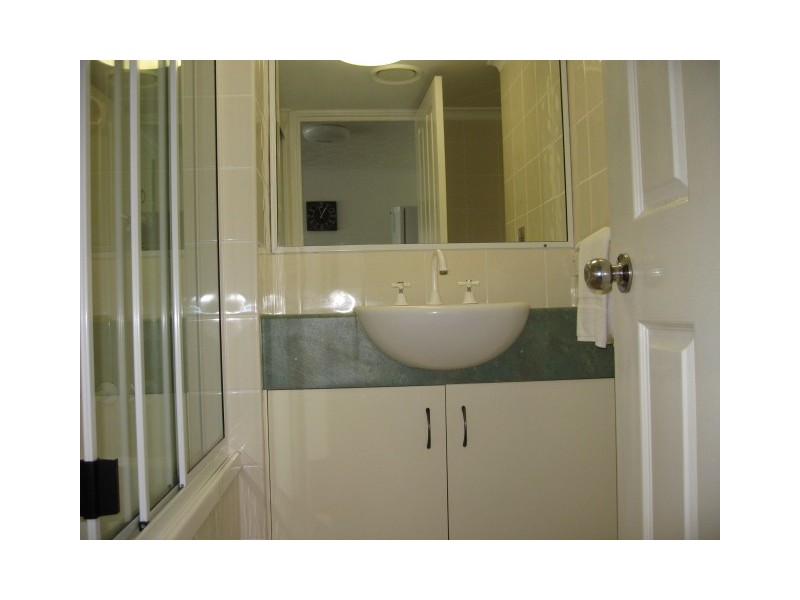 U6/407 Esplanade, Hervey Bay QLD 4655