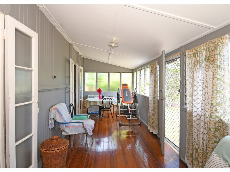 13 Truro Street, Torquay QLD 4655
