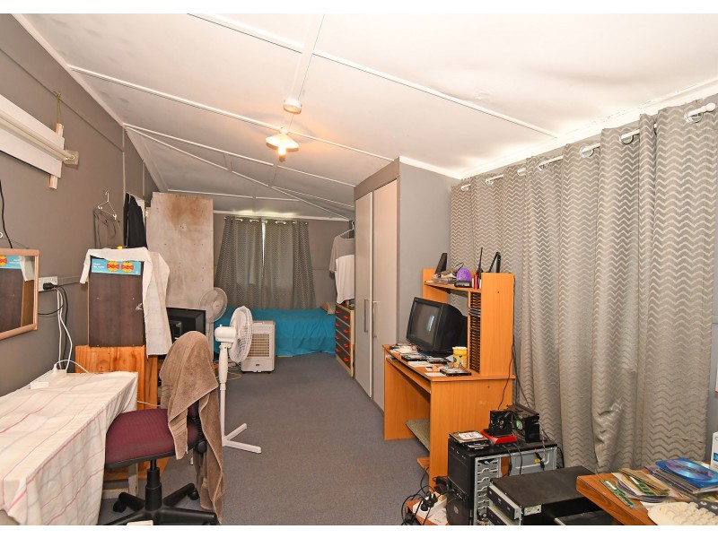 13 Truro Street, Torquay QLD 4655