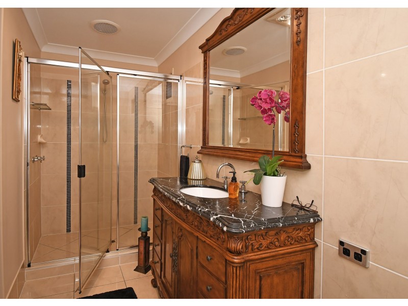 14 Bayridge Heights Drive, Nikenbah QLD 4655