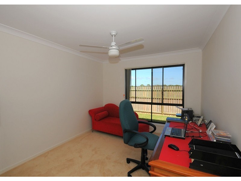 20 Fishburn Way, Eli Waters QLD 4655