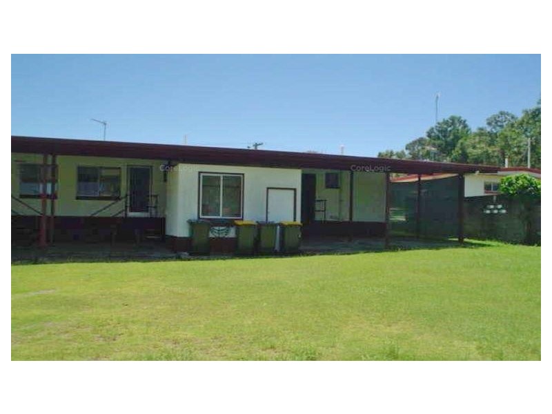 3 Urangan Street, Torquay QLD 4655