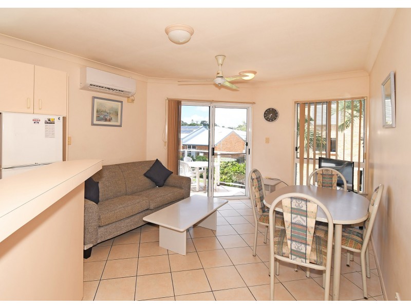 4/378 Esplanade, Scarness QLD 4655