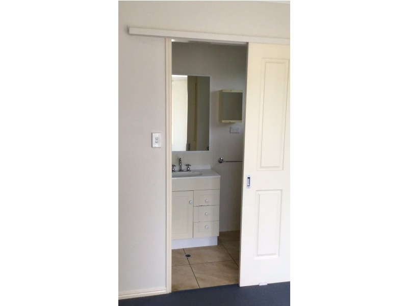 21 Topaz Circuit, Urangan QLD 4655