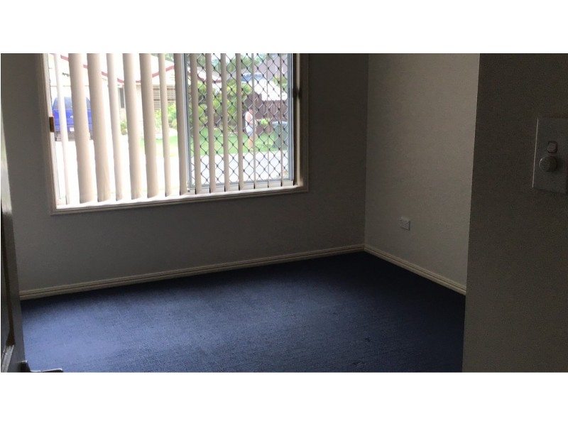 21 Topaz Circuit, Urangan QLD 4655