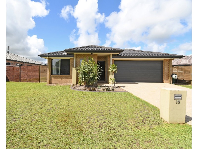 15 Oxley Circuit, Urraween QLD 4655