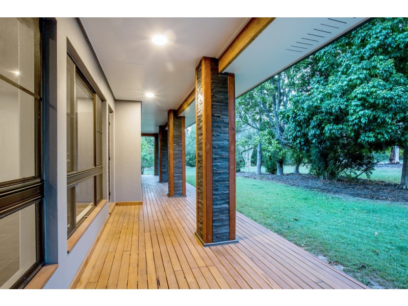 24-26 Carrick Way, Wondunna QLD 4655