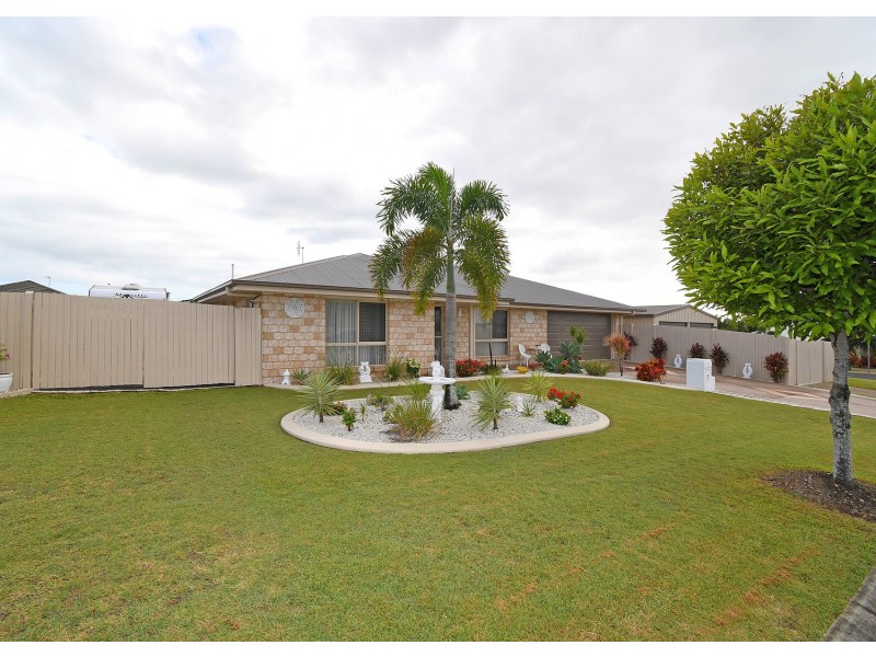 1 Mia Court, Nikenbah QLD 4655