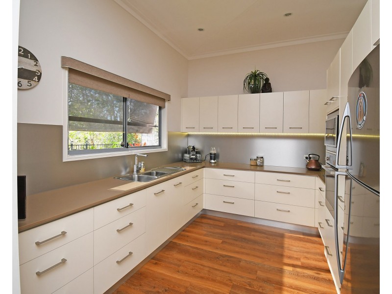 21 Harmony Avenue, Urraween QLD 4655