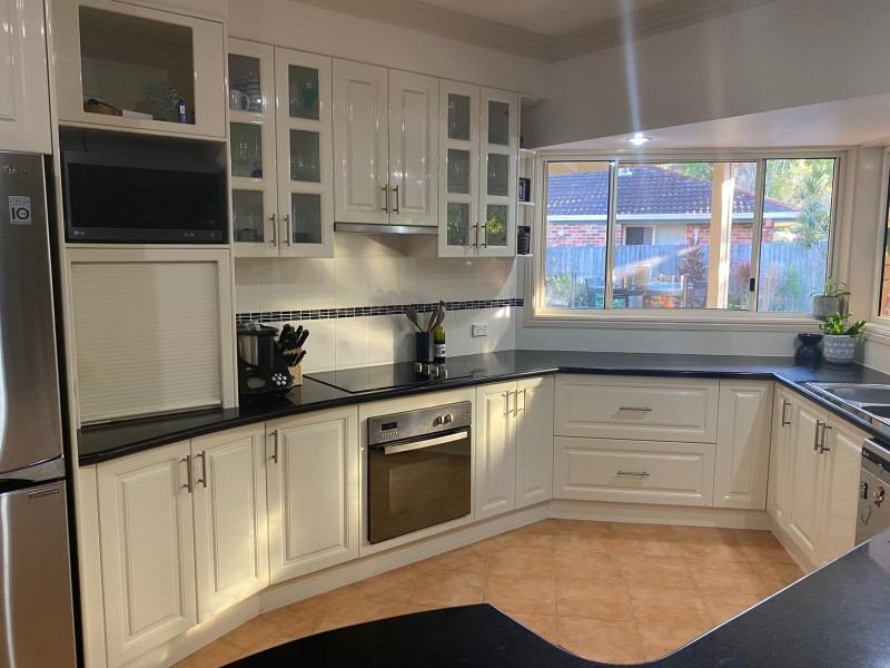 7 Austin Court, Point Vernon QLD 4655