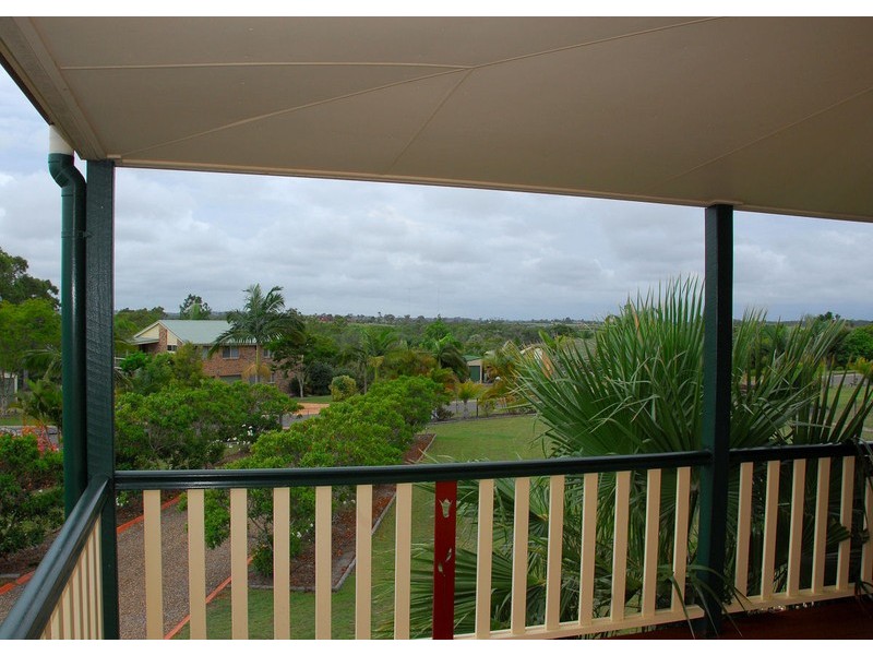 8 Casey Ct, Dundowran Beach QLD 4655