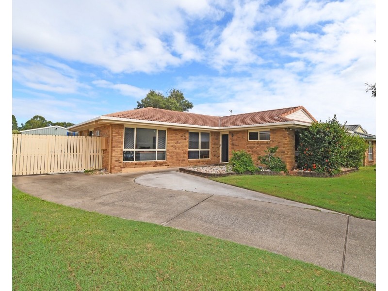 38 Thornbill Drive, Eli Waters QLD 4655