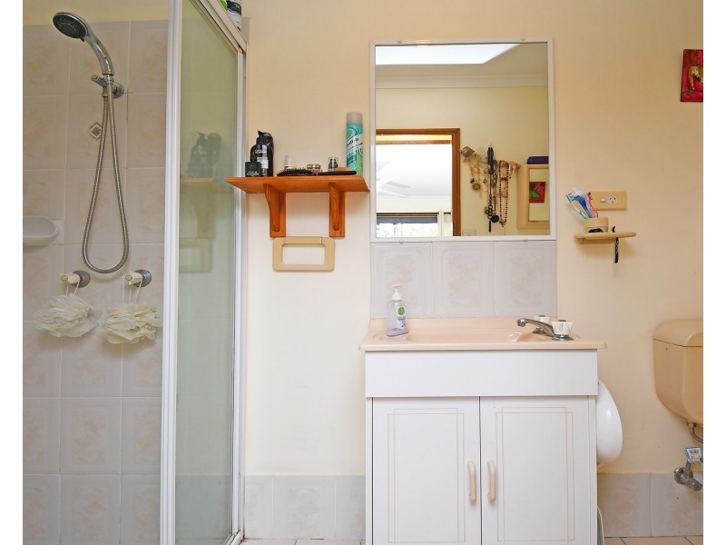 38 Thornbill Drive, Eli Waters QLD 4655