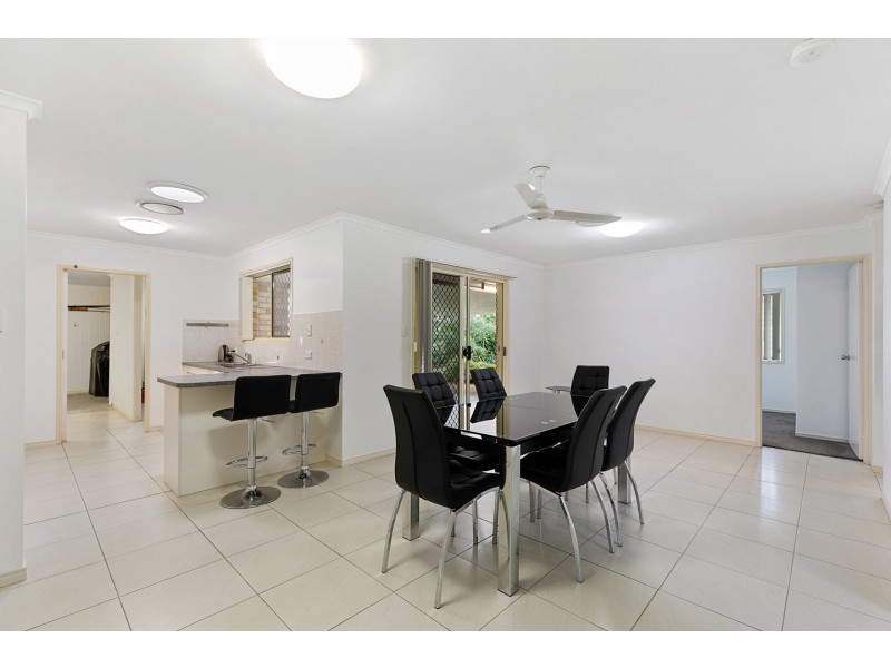 37 Bunya Court, Eli Waters QLD 4655