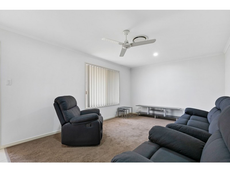 37 Bunya Court, Eli Waters QLD 4655